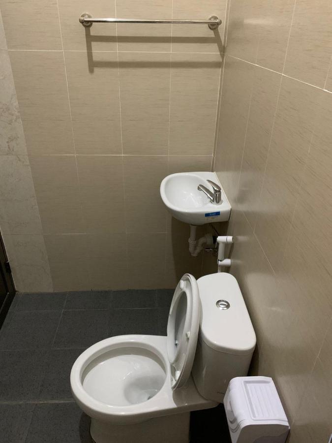 Tirtasuci House Hotel Kuta Lombok Buitenkant foto
