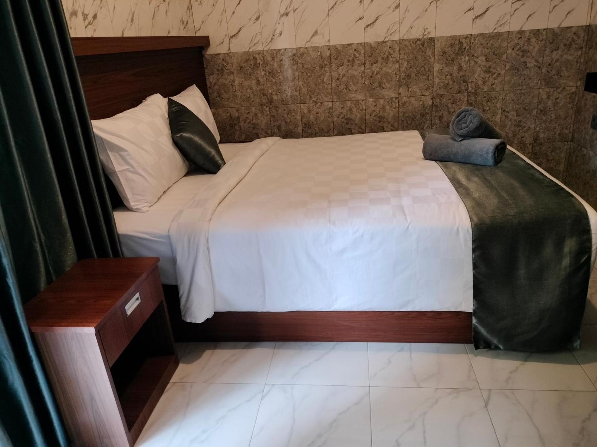 Tirtasuci House Hotel Kuta Lombok Buitenkant foto